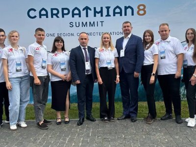 Представник Локачинської громади взяв участь у міжнародному Carpathian 8 Summit