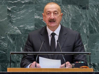Президент Азербайджану помилував засудженого француза після виключення Усманова з санкцій ЄС