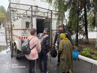 Рятувальники евакуювали зі Святогірська п’ятьох людей