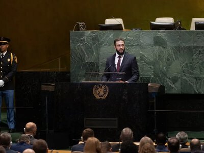 Президент Сирії Ахмад аш-Шара звинуватив Ізраїль у сотнях атак — The National
