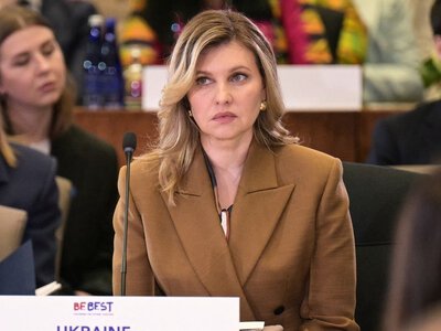 Олена Зеленська вразила стильним образом на зустрічі з Меланією Трамп у Нью-Йорку: відео