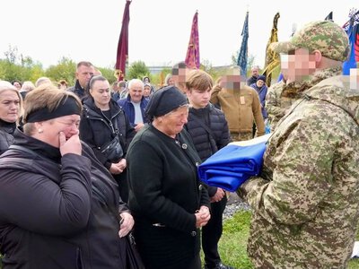 Калуська громада попрощалася із загиблим захисником Віталієм Коломійцем