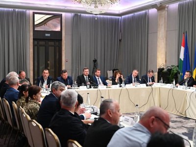 Доля вступу України до ЄС вирішується на Закарпатті! В Ужгороді екстрено зібрали омбудсманів України та Угорщини через права меншин (ФОТО)