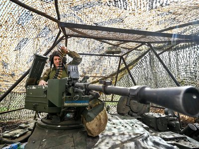 Знижка на комуналку, медична допомога й не тільки: які пільги гарантовані для УБД