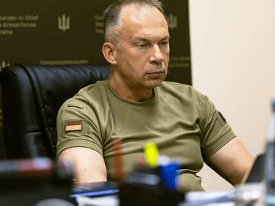 «Питання до Федорова». Сирський заявив, що в першому півріччі забезпечення ЗСУ становило лише 15-20% від потреб