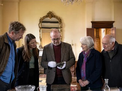 Тасманія хоче прийняти зйомки шоу Antiques Roadshow — ABC News Australia