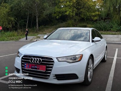 У Хмельницькому під час реєстрації купленої за кордоном Audi виявили, що авто розшукує Інтерпол