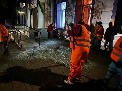 Росіяни атакували Одещину: пошкодили лікарню, школу, торговий центр і склади (ФООТО)