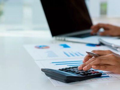 Українці сплатили 475,5 млрд грн ПДФО за вісім місяців: Київ, Дніпропетровщина та Львівщина лідирують за надходженнями