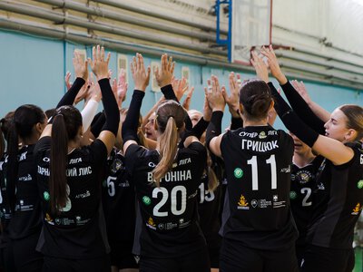 У ЗУНУ провели всеукраїнський волейбольний турнір серед жіночих команд