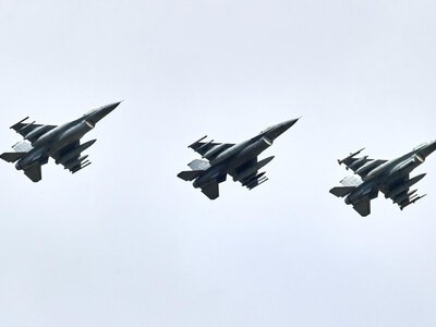 Винищувачі Польщі та Румунії злетіли через російську атаку по Україні