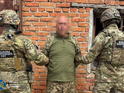 СБУ на Харківщині затримала військового, який передавав РФ дані для удару по ремонтному батальйону ЗСУ