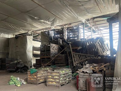 На Харківщині росіяни вдарили по овочесховищу – 6 людей вбили, 12 поранили