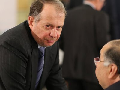«Про них знають усі». Україна пропонує ЄС санкції проти інших російських олігархів замість Усманова і Фрідмана — Politico