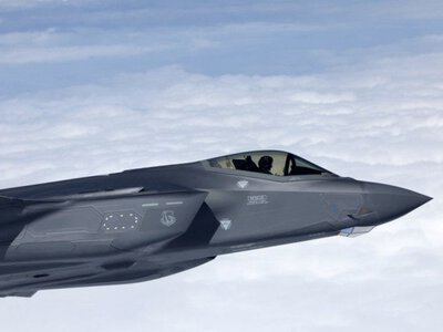 Bloomberg: Китай отримав деталі F-35, перенаправлені до Гонконгу під час доставки
