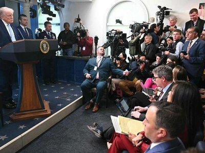 Суд заблокував рішення Трампа про вигнання трьох медіа з Білого дому