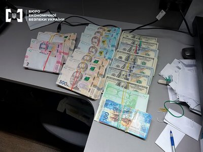БЕБ накрило конверт на 23 млрд рівно тоді, коли прокурорський дах змився в Париж. Збіг?