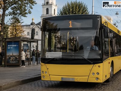 У Житомирі пасажирка скаржиться на маршрутне таксі: після 17:00 автобус їде в автопарк