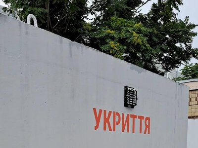 ОМЕТ: в Одесі встановлюють укриття на зупинках транспорту