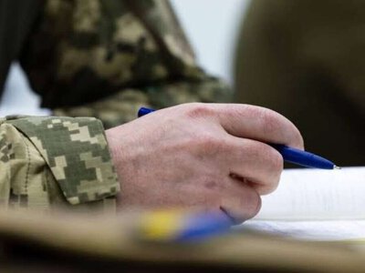 Що буде з виплатами військового, який потрапив у полон або зник безвісти: роз'яснення Міноборони