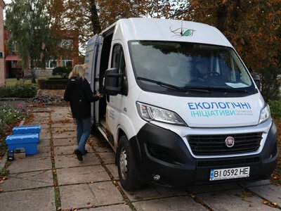 Решетилівська громада передала на утилізацію ЕКОбусу чергову партію небезпечних відходів