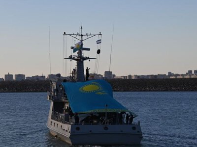 Дев'ятеро загиблих і семеро зниклих: під час навчань у Казахстані військових віднесло у Каспійське море