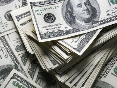 Долар продовжує дорожчати: офіційний курс на 25 вересня