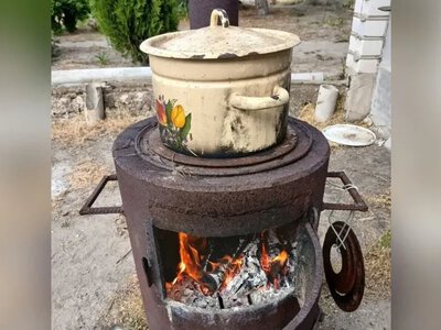 Мешканці окупованих Олешок на Херсонщині готують бур’яни через голод