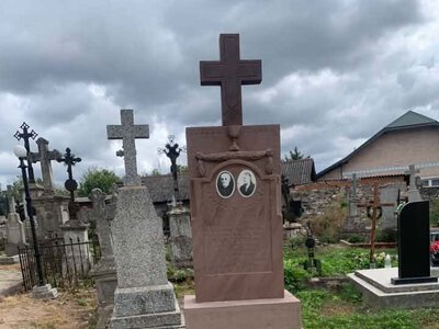 У Бучачі впорядкували могилу діда видатного дитячого письменника