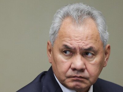 Сусіди Шойгу скаржаться на барабани й дим: у його маєтку нібито живуть шамани
