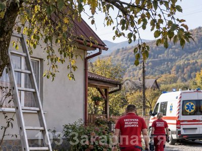 На Іршавщині 64-річний чоловік загинув після падіння з драбини
