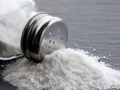 Скільки коштує звичайна сіль у супермаркетах: ціни на популярний продукт — PMG.ua