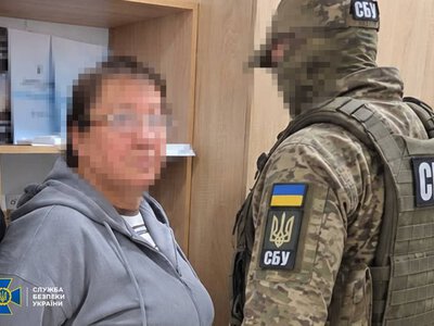 СБУ затримали бухгалтерку підприємства з окупованої Луганщини, яка перерахувала в бюджет Росії понад 1,5 млн грн