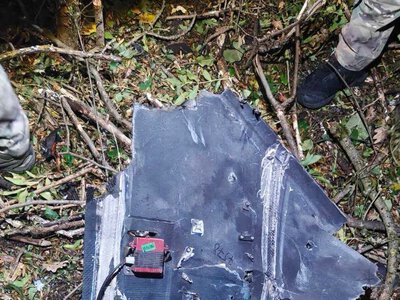 У Молдові неподалік Чернівецької області знайшли уламки дрона з маркуванням «Герань-4»