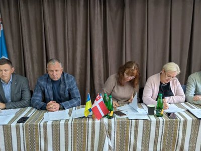 Понад 25 мільйонів субвенції та 20% надбавки: на сесії у Колодяжному ухвалили важливі рішення для педагогів