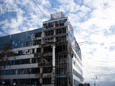 Росія вдарила по складу McDonald's: Зеленський відреагував на атаку по Києву