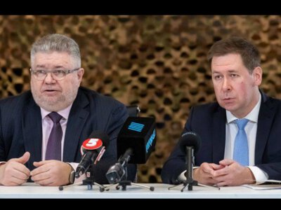 Адвокати Порошенка вимагають статус потерпілого у справі Мудрої