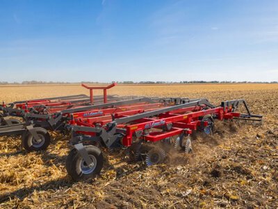 Väderstad Wil-Rich 483 Chisel Pro: ефективний обробіток