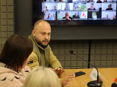 Виплати за рішеннями судів, реабілітація та бізнес: на Волині провели зустріч із ветеранами