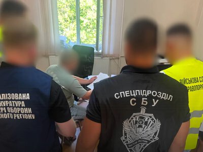 Внесли дані про 857 фіктивно мобілізованих: керівникам трьох ТЦК повідомили про підозри