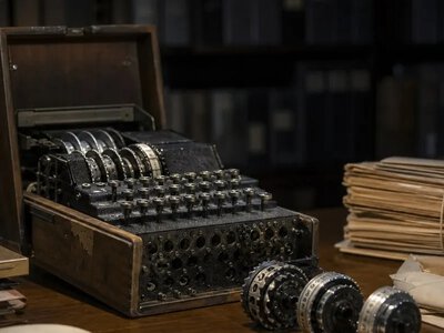 ШІ допоміг розшифрувати два нерозкриті повідомлення Enigma — TechCrunch