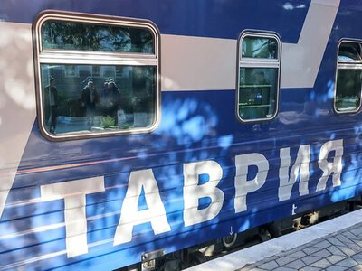 У Криму знову продовжили обмеження для російських поїздів: далі Керчі не йдуть