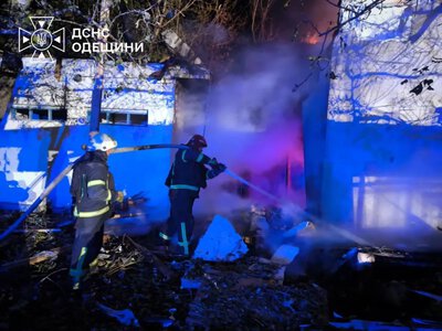 Нічна атака на Одещину: горів готельно-ресторанний комплекс