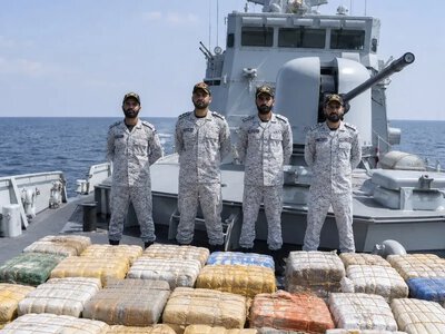 ВМС Пакистану вилучили наркотики на $750 млн в Аравійському морі — Dawn