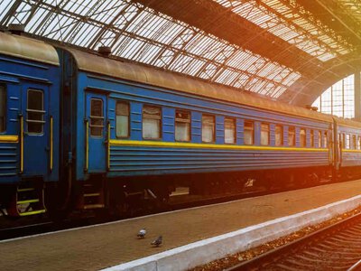 Через обстріли потяги до Закарпаття запізнюються на 7 годин