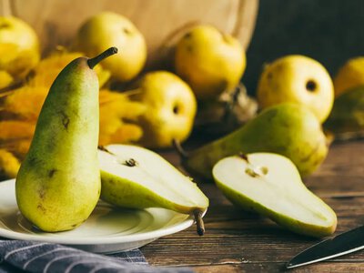 Клітковини більше, ніж у груші: 8 продуктів, які варто додати до раціону