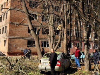 Росіяни атакували Суми: під ударом житлові будинки та цивільна інфраструктура, є загиблі, серед поранених – дитина