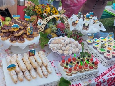 Освітній фронт: У школах Тернополя тривають масові благодійні ярмарки на підтримку 105-ї та 44-ї бригад ЗСУ