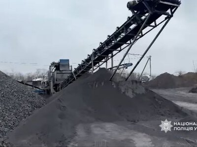 Незаконний видобуток копалин на 102 млн грн та відмивання 30 млн грн: Нацполіція повідомила нову підозру директору підприємства