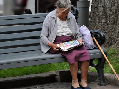 Пенсіонерам 80+ готують підвищення виплат у 2027 році: скільки та кому додадуть